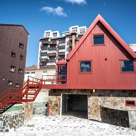 Chateau Rouge En Chalet